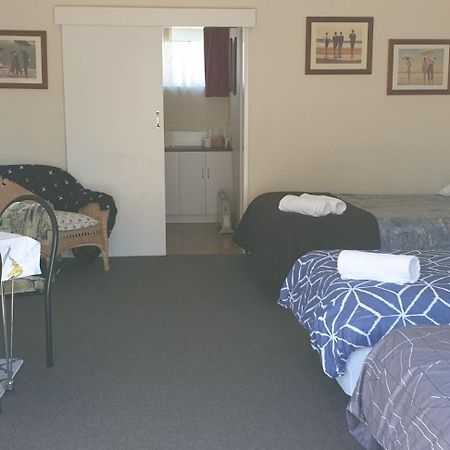 Roadside Motel Waiouru Exterior photo